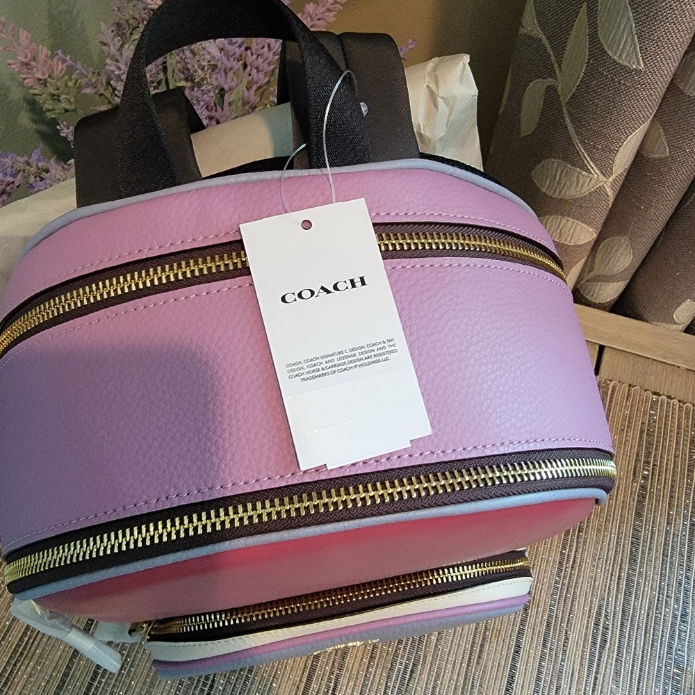 Coach Court Backpack in Colorblock - Picture 8 of 12